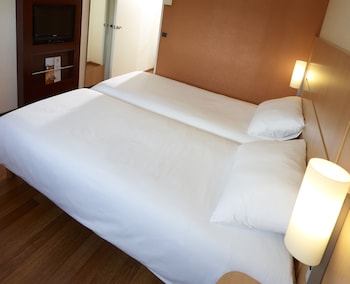 Standard Room, 2 Twin Beds