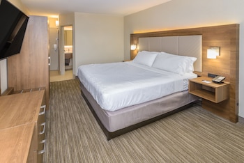 Standard Room, 1 King Bed, Accessible (Communications)