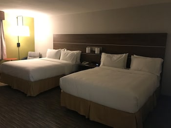 Standard Room, 2 Queen Beds