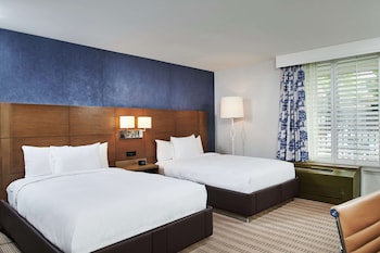 Room, 2 Double Beds, Accessible, Bathtub (Hearing Acc)