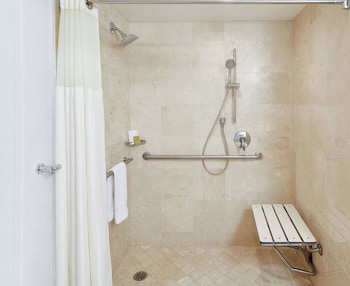 Room, 2 Double Beds, Accessible, Bathtub (Hearing Acc)