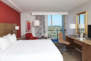 Executive Room, 1 King Bed