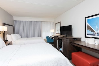 Room, 1 Double Bed, Accessible, Bathtub