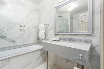 Deluxe Double Room, 1 King Bed