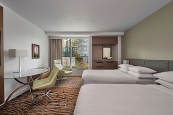 Premier Room, 2 Double Beds, City View