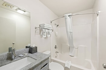Standard Room, 1 Queen Bed, Non Smoking