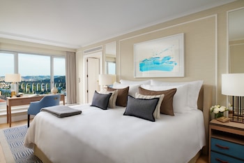 Suite (Maritime)