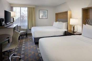 Standard Room, 2 Queen Beds (Pet Friendly)