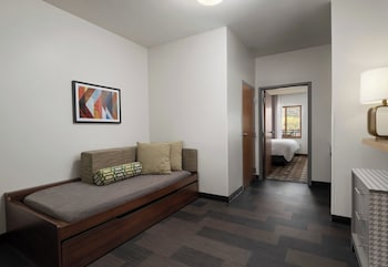 Suite, 1 Bedroom (Living Area)