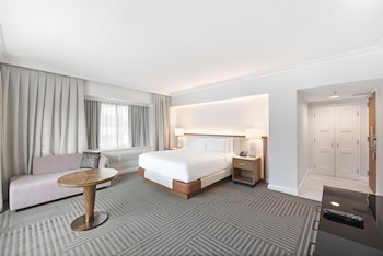 Room, 1 King Bed, Terrace, City View