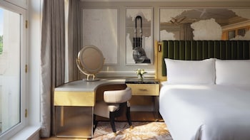 Room, 1 King Bed (Hyde Park)