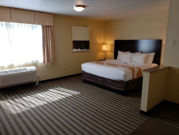 Suite, 1 King Bed, Non Smoking