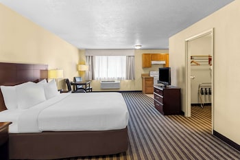 Efficiency, Standard Room, 1 Queen Bed, Non Smoking
