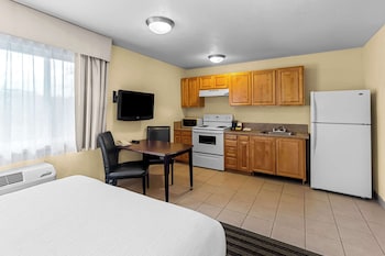 Room, 2 Queen Beds, Accessible, Non Smoking (Efficiency)
