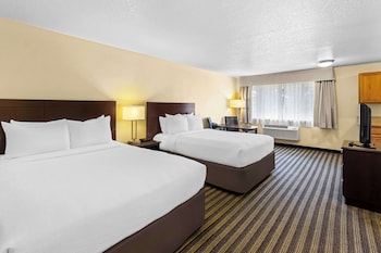 Efficiency, Standard Room, 2 Queen Beds, Non Smoking