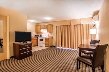 Efficiency, Standard Room, 1 Queen Bed, Non Smoking