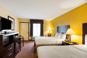 Standard Room, 2 Double Beds, Non Smoking