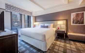 Classic Room, 1 King Bed, Accessible