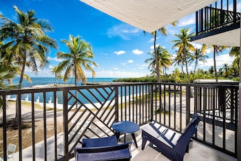 ADA Ocean View King Suite