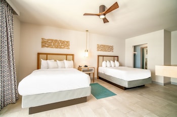 Deluxe Ocean View Two Queen Suite