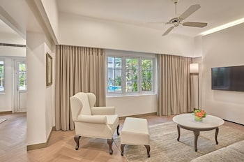 Poolside Suite - Max. 3 pax in total