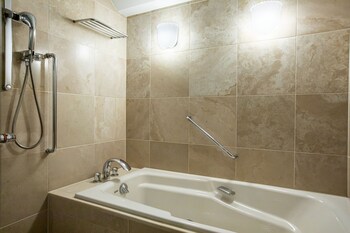 Corner Suite Double Room