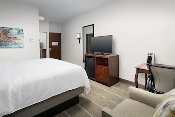 Standard Room, 1 Double Bed, Accessible (Communications)
