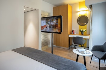 Superior Room, City View