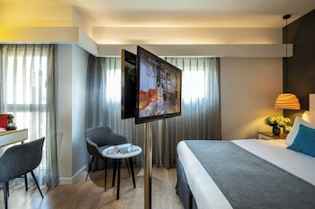 Superior Room, City View