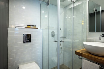 Superior Room, City View