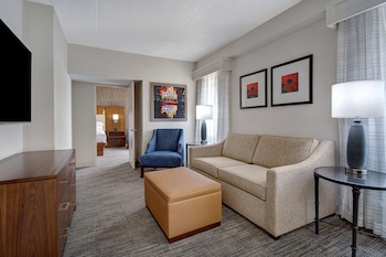 Suite, 1 King Bed (Conference)