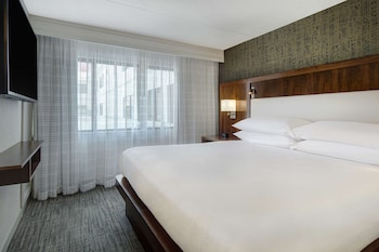 Room, 1 King Bed, Non Smoking