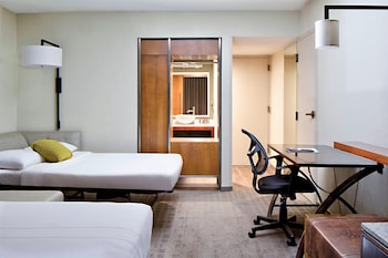 Club Room, 1 King Bed with Sofa bed, Balcony