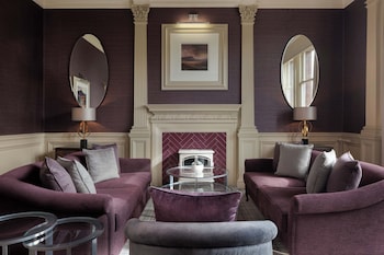 Alexander Graham Bell Suite with Castle View