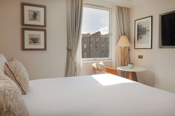 King Superior Room