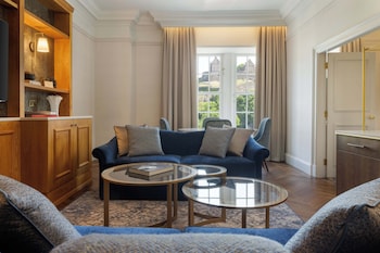 King One Bedroom Suite with Castle View
