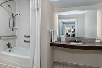 Suite, 2 Double Beds, Accessible, Bathtub