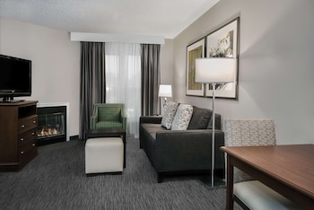 Suite, 2 Double Beds, Accessible, Bathtub