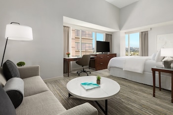Suite, 1 King Bed