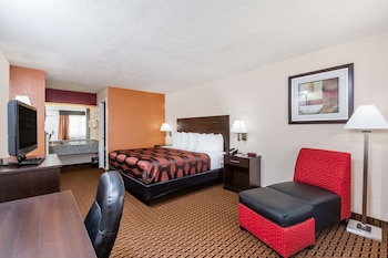 Standard Room, 1 King Bed