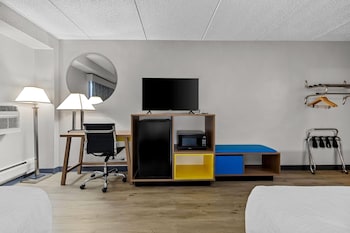 Room, 2 Double Beds, Accessible, Non Smoking (Mobility)