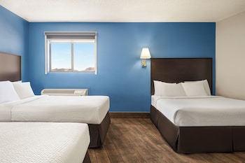 Room, Multiple Beds, Non Smoking (Second Floor, No Elevator Access)