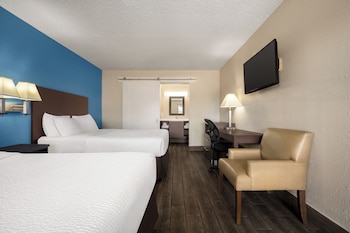 Room, 2 Queen Beds, Non Smoking