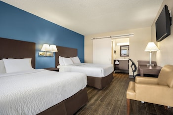 Room, 2 Queen Beds, Non Smoking