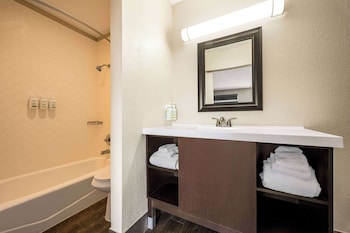 Superior Room, 1 King Bed, Non Smoking