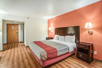 Superior Room, 1 King Bed, Non Smoking, Hot Tub