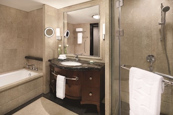 Deluxe Room, 2 Twin Beds
