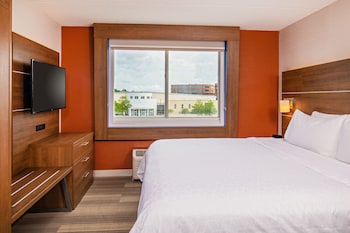 Standard Room, 1 King Bed