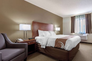 Standard Room, 1 Queen Bed, Non Smoking