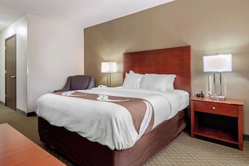 Standard Room, 1 Queen Bed, Non Smoking